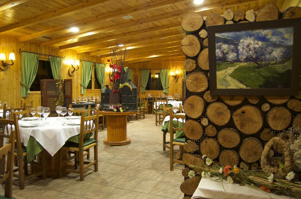 Camping Bungalow Serra De Prades Resort Vilanova de Prades Экстерьер фото